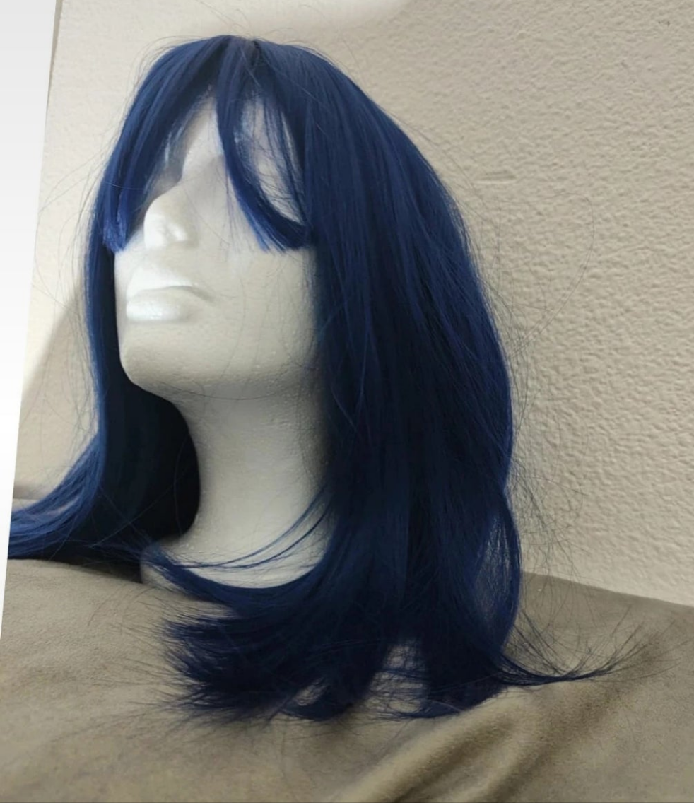 Perruque Carré Glamour Naturel Tendance Bleu Saphir