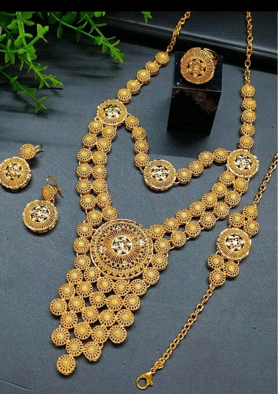 Parure Traditionel Gravue Doré