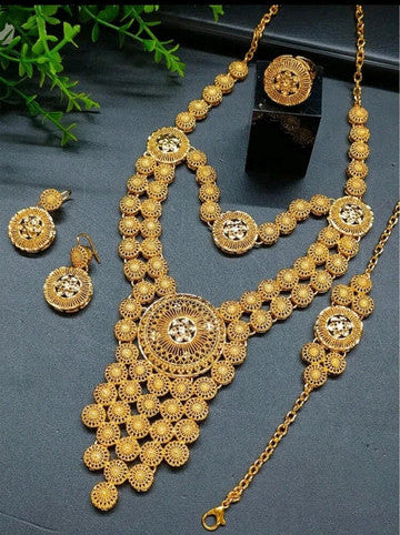 Parure Traditionel Gravue Doré